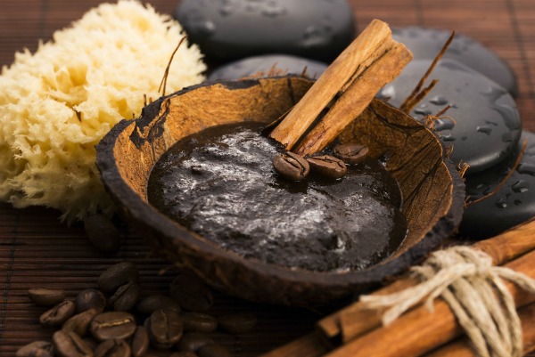 Body scrubs are a great way to exfoliate and combat stretch marks, cellulite, dry skin, and acne, and we\'ve rounded up 15 of the best DIY recipes that are perfect for all skin types - even sensitive skin. Using natural ingredients like coffee, coconut oil, sugar, lemon, vanilla, peppermint, and lavender, these homemade recipes will make your skin look and feel amazing.