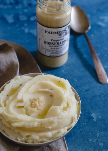 Creamy horseradish mashed potatoes
