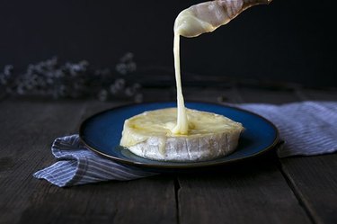 How to Warm Up Brie Cheese